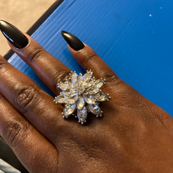 Jewelry - Silver “Starburst” Ring
